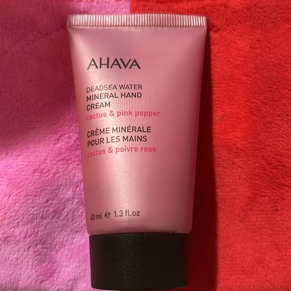 Ahava DeadSea water mineral hand cream  cactus & pink pepper - Picture 2 of 8